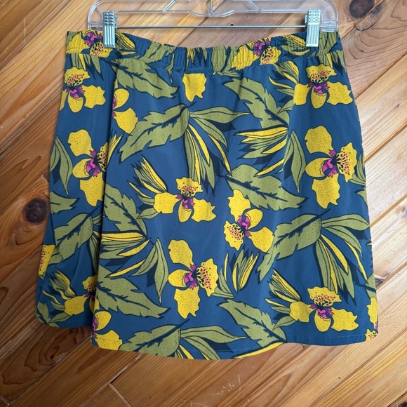 Toad&Co Blue and Yellow Floral Skirt Size Large - Picture 5 of 7
